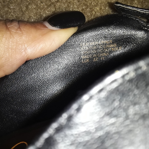 Shoes - Picture 5 of 5